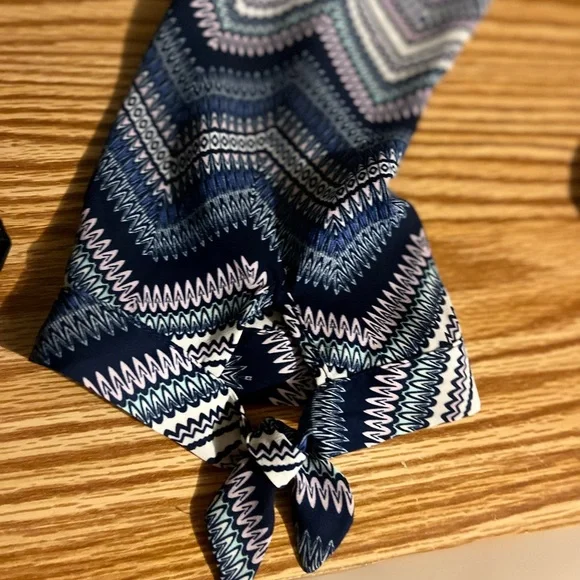 Button down - Picture 5 of 5